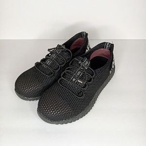 OAKBAY Indestructible Lightweight Steel Toe Shoes Nike Free Run Flyknit Oak Bay, Victoria